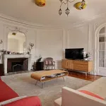 Rent 4 bedroom apartment of 2045 m² in Paris