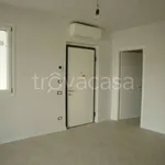 Rent 4 bedroom apartment of 117 m² in Cernusco sul Naviglio