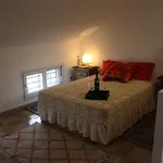 Alquilo 2 dormitorio apartamento de 150 m² en Madrid']