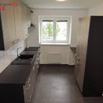 Pronajměte si 3 ložnic/e byt o rozloze 63 m² v Znojmo