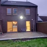 Huur 3 slaapkamer huis van 210 m² in Farciennes