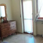 Rent 3 bedroom apartment of 90 m² in Pescara