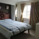 Rent 4 bedroom flat in West Midlands