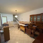 Rent 5 bedroom house of 200 m² in Asti