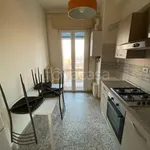 Rent 5 bedroom apartment of 80 m² in Adria