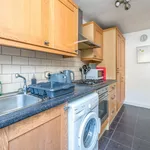 Stanier Close, Crawley - Amsterdam Apartments for Rent