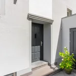 Rent 1 bedroom apartment of 45 m² in Dusseldorf