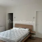 Affitto 2 camera appartamento di 58 m² in Parma