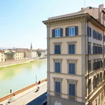 Rent 3 bedroom apartment in Florence