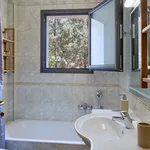 Rent 2 bedroom apartment of 95 m² in Γλυφάδα