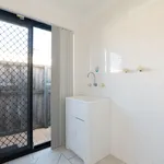 Rent 3 bedroom house in Ellenbrook