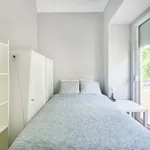 Rent a room in Lisbon