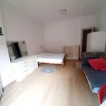 Rent a room in rome