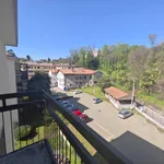 Rent 3 bedroom apartment of 85 m² in Montano Lucino