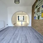 Rent 3 bedroom house in London