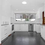 Rent 5 bedroom house in Ballarat Central