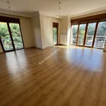 Rent 4 bedroom apartment of 140 m² in İstanbul