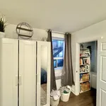 Rent 1 bedroom apartment in Toronto (East York)