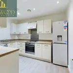 Flat to rent in Stoke Road, Slough SL2