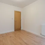 Rent 2 bedroom flat in Bolton