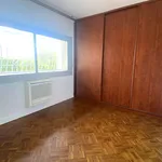 Appartement de 111 m² avec 4 chambre(s) en location à Marseille