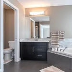 Maison de 2475 m² avec 3 chambre(s) en location à Calgary