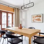 Rent 3 bedroom apartment of 130 m² in lisbon