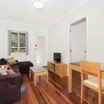 Rent 3 bedroom house in Redcliffe