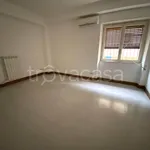 Rent 4 bedroom apartment of 150 m² in Catanzaro