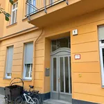 Miete 2 Schlafzimmer wohnung von 67 m² in Berlin