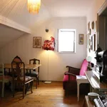 Rent a room of 65 m² in lisbon