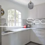 Maison de 198 m² avec 7 chambre(s) en location à Antibes