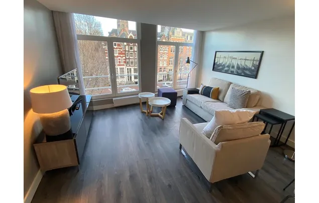 Huur 3 slaapkamer appartement van 100 m² in Amsterdam