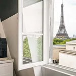 Rent 2 bedroom apartment of 28 m² in Paris