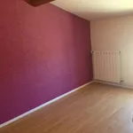 Maison de 107 m² avec 4 chambre(s) en location à Écoyeux