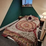 Rent 4 bedroom apartment in Yorkshire And The Humber