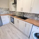 Rent 4 bedroom flat in East Of England