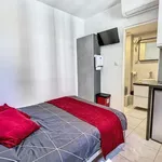 Maison de 18 m² avec 1 chambre(s) en location à Cannes