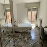 Rent a room in milan