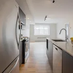 Appartement à Louer - 1375 Croissant Sherwood, Mont-Royal - 30 photos | Logis Québec