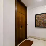 Rent 4 bedroom apartment of 100 m² in Roma