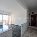 Rent 3 bedroom apartment of 96 m² in Genoa