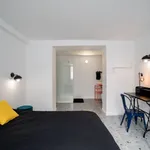 Rent 1 bedroom apartment in Ixelles