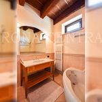 Affitto 3 camera appartamento di 104 m² in Verona