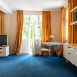 Rent 1 bedroom apartment of 75 m² in berlin