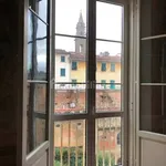 Rent 5 bedroom apartment of 175 m² in Florence