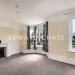 Rent 4 bedroom apartment of 107 m² in London