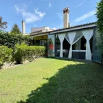 Rent 3 bedroom house of 185 m² in Rome