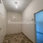 Rent 3 bedroom apartment of 90 m² in Bologna