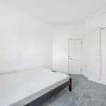 Rent 2 bedroom apartment in London